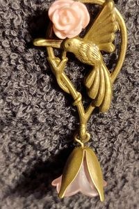 Ladies Hummingbird Necklace